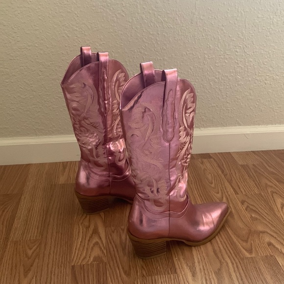 Pink Metallic Boots - Picture 1 of 4